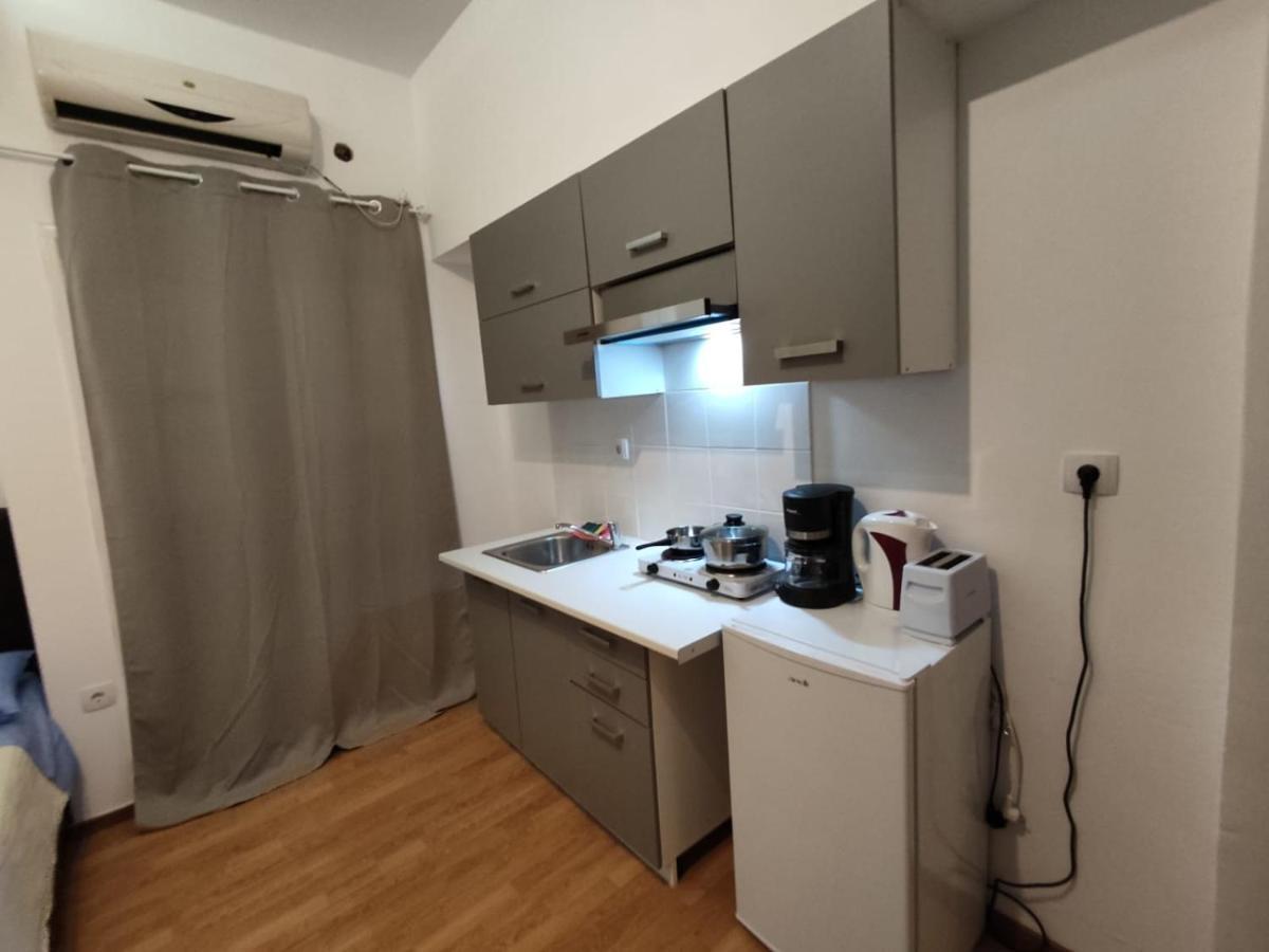 Pure Urban Premium Metro Agios Nikolaos Athens