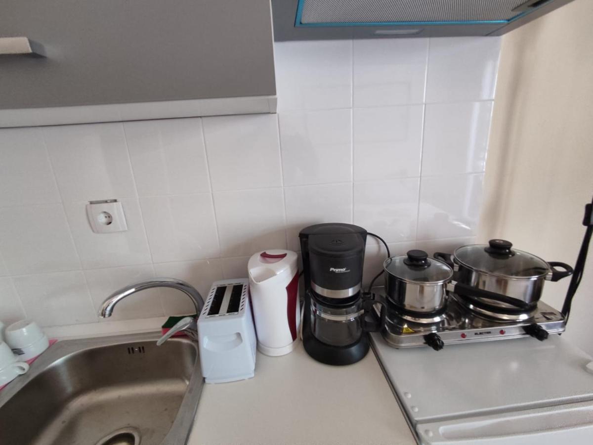 Pure Urban Premium Metro Agios Nikolaos Apartment Athens